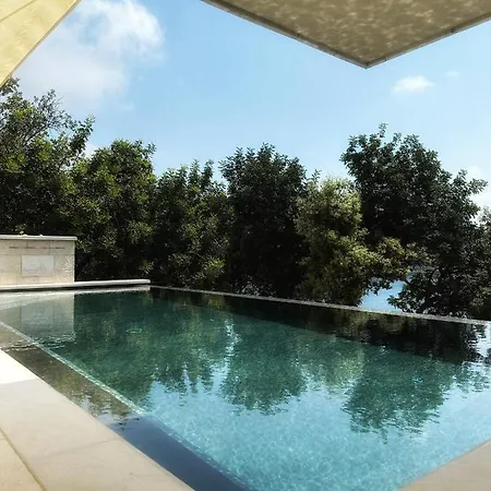 Levanat Apartment *