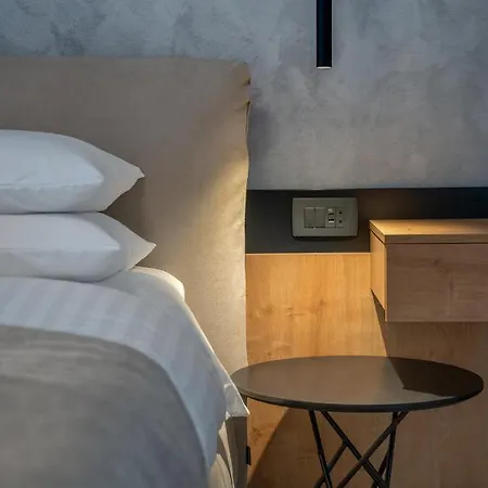 Levanat Apartment *