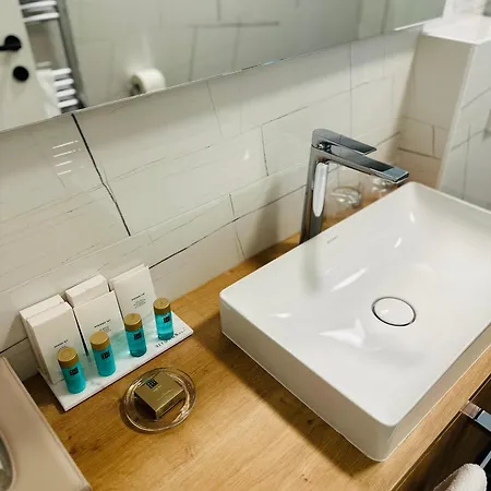 Levanat Apartment