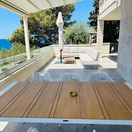 Apartment Levanat *